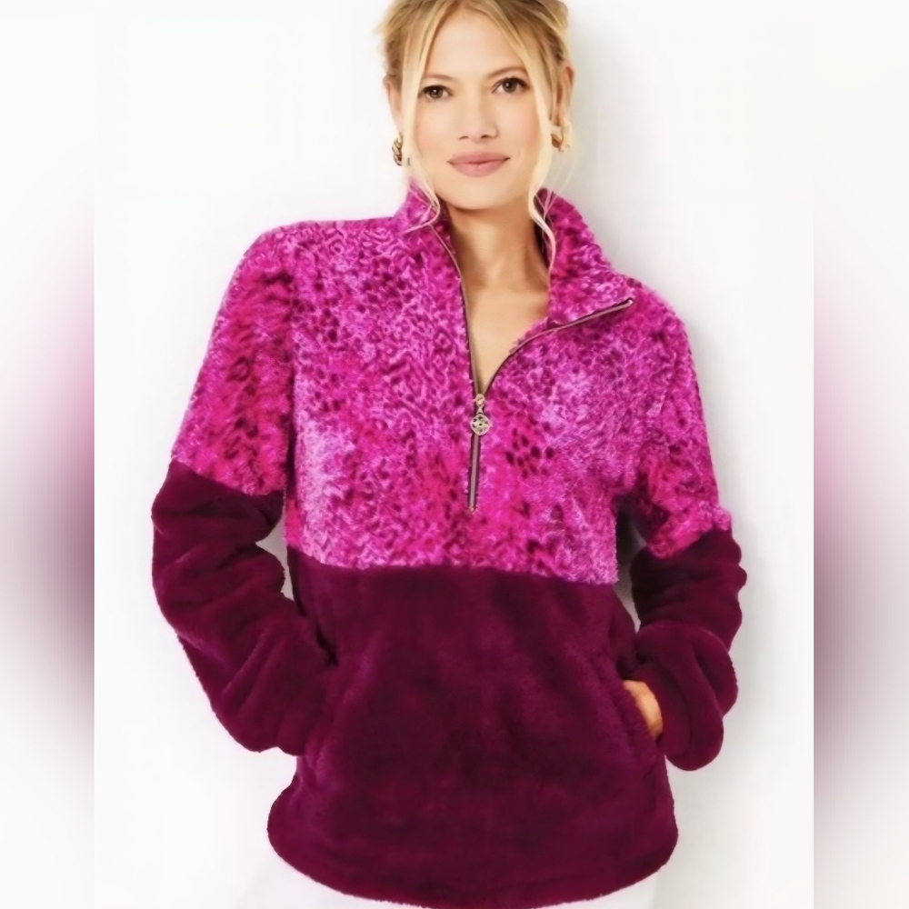 NWOT Lilly Pulitzer Size XXL sherpa Keala Popover in Amarena Cherry Pattern Play